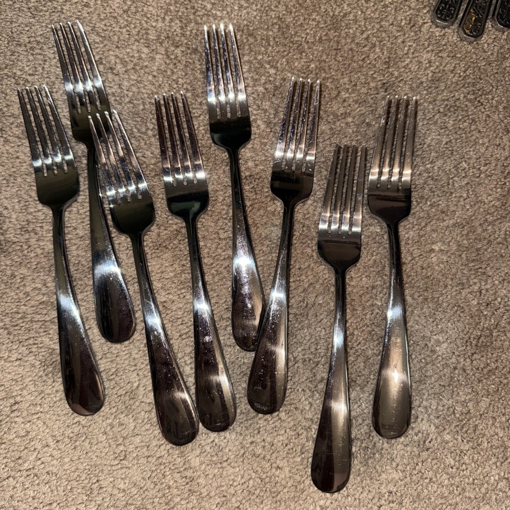 Oneida Flight Stainless Dinner Forks set of 8